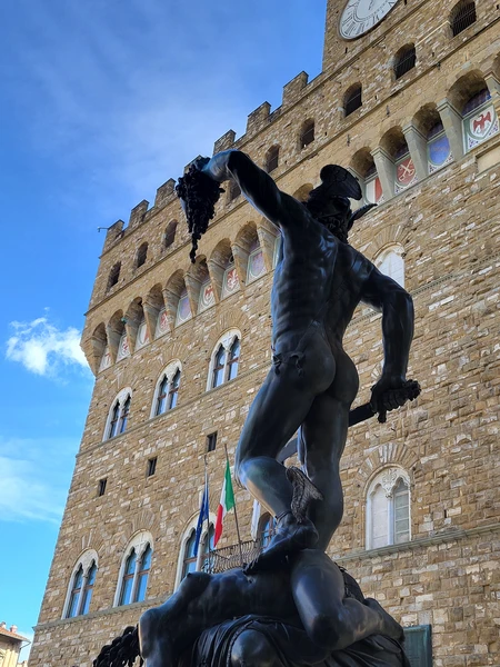 очень круто и интересно. рекомендую!