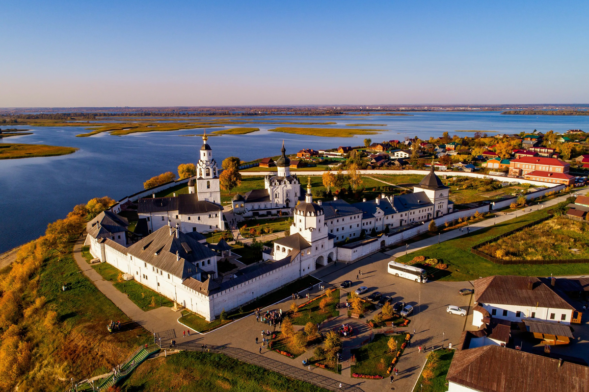 Экскурсия Свияжск: от крепости до города