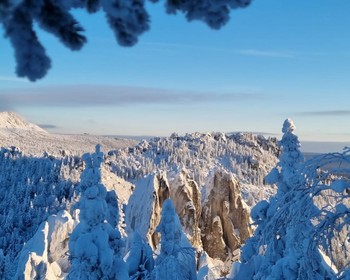 Откликной гребень и кордон «Гремучий ключ»