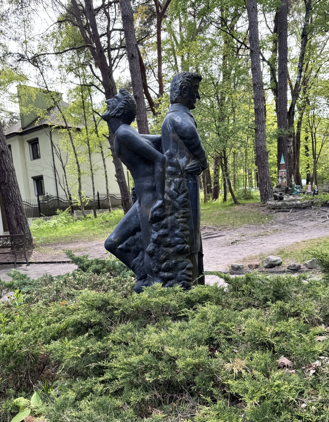 Экскурсия для тех,кто любит долго и много ходить и слушать,для людей,любящих историю России