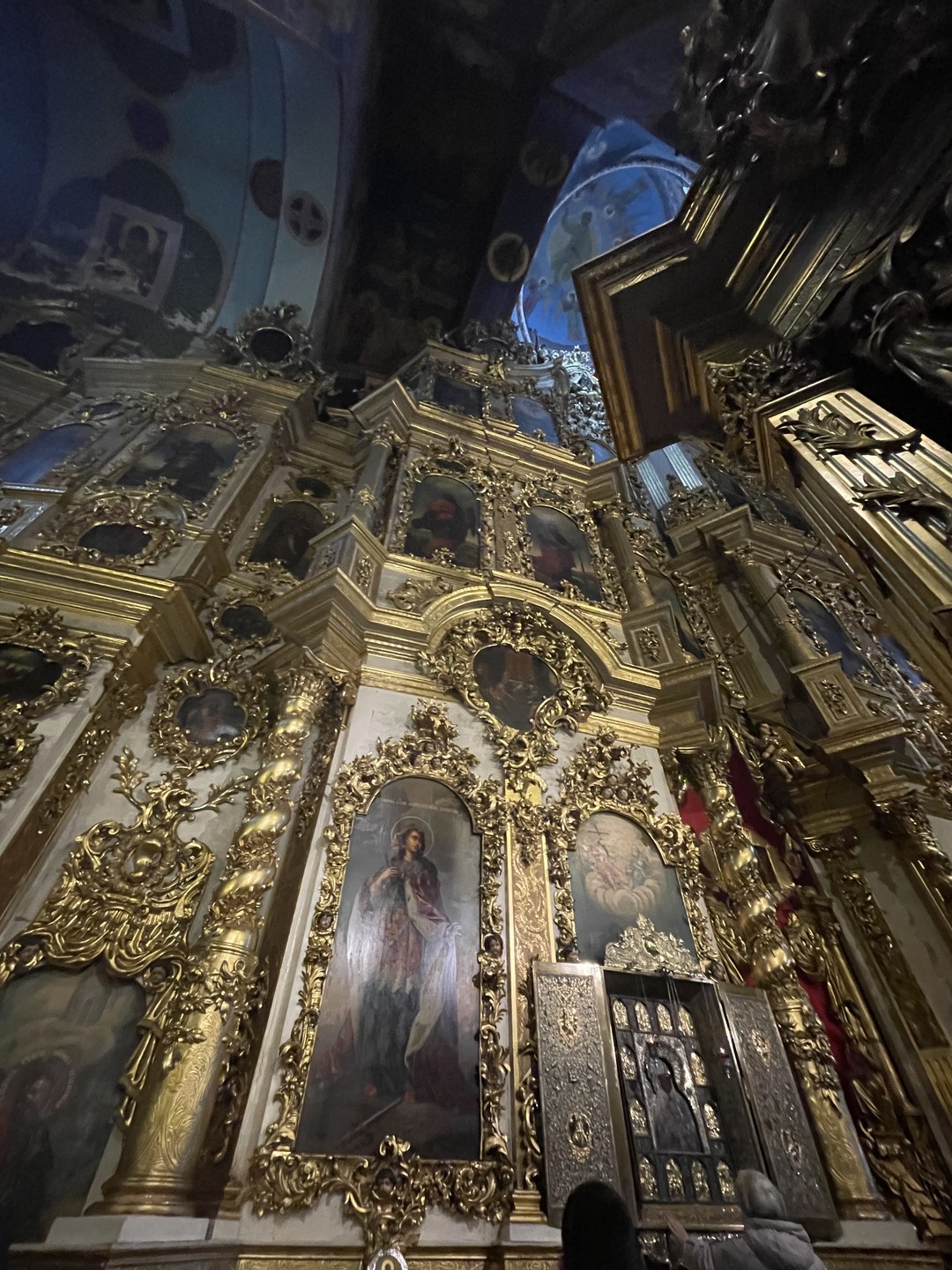 Благодарим Сергея за познавательную экскурсию, интересное общение и прекрасную прогулку. Очень понравилось, что Сергей на любые