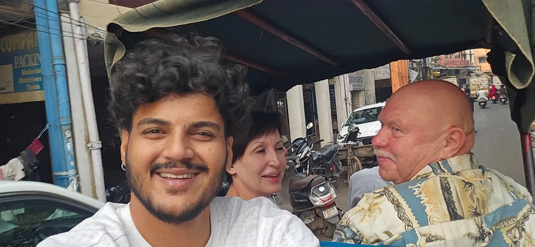 Тара просто супер гид. Экскурсия по Старому Дели получилась очень живой и естественной: не как лекция