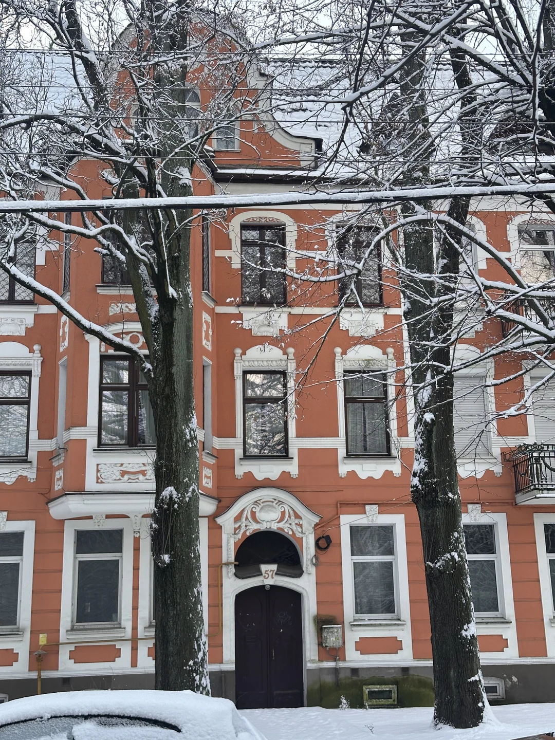 Экскурсия оставила самые тёплые и яркие впечатления! Это действительно настоящее путешествие во времени по атмосферным районам