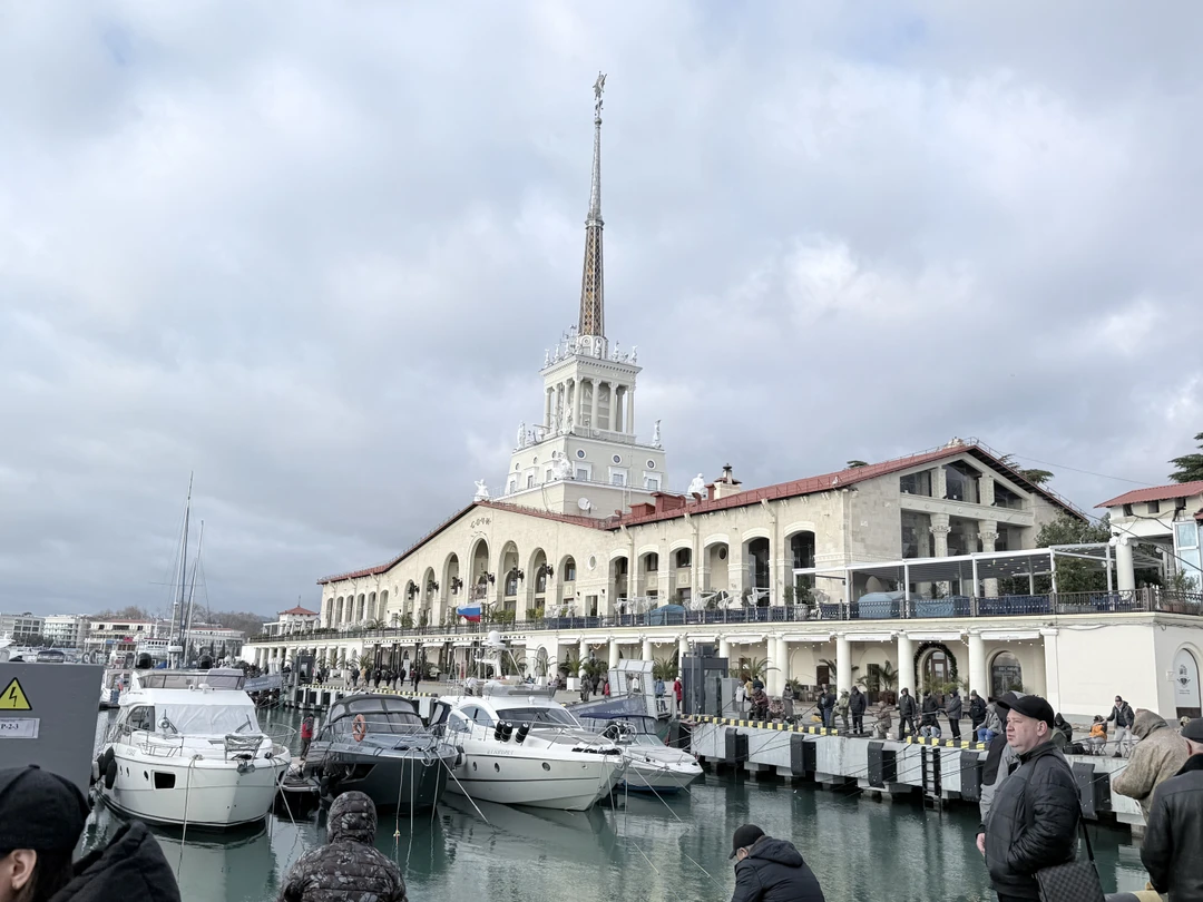 Замечательный гид Эльза! Экскурсовод с большой буквы. Когда у гида глаза говорят от собственной дела, это