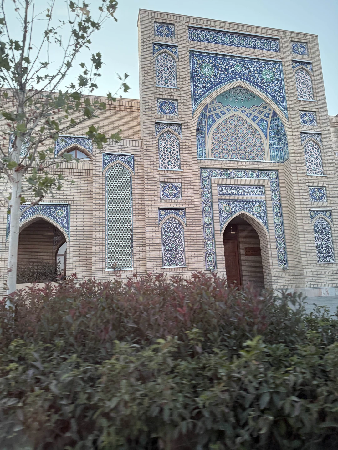 Невероятная экскурсия! Ирина прекрасный рассказчик, у нее определено есть талант:) нам очень понравилась экскурсия, было интересно