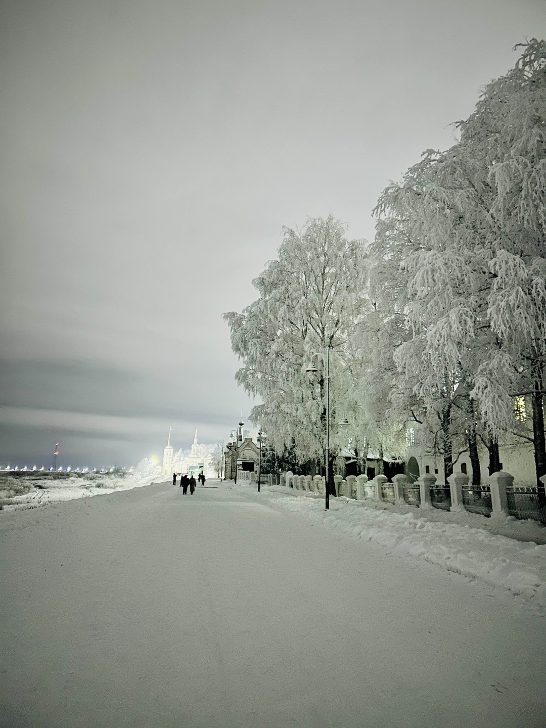 Большое спасибо Михаилу за интересную душевную экскурсию🙏 за столь короткое время познакомил нас с многовековой историей