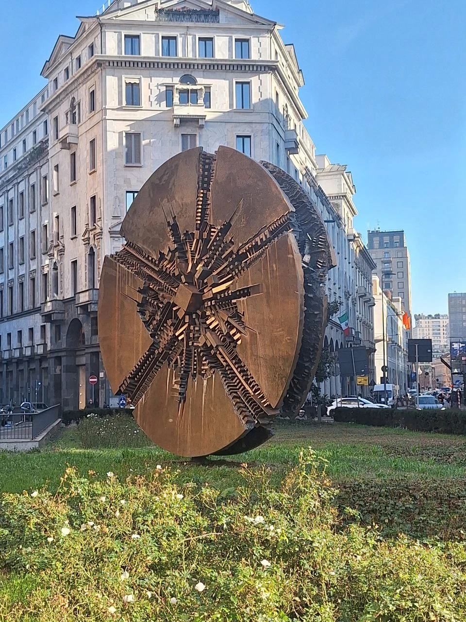 Я сам из Ростова-на-Дону, в декабре 2025 был в Милане проездом и решил остаться на 3