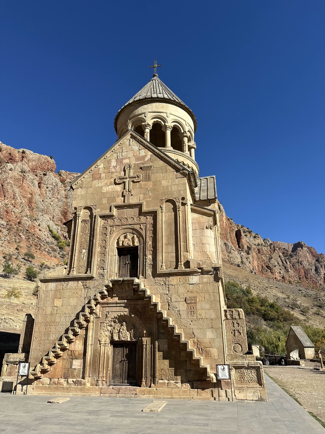 Арарат, Арени и Нораванк - дороги, пропитанные солнцем (Александра)