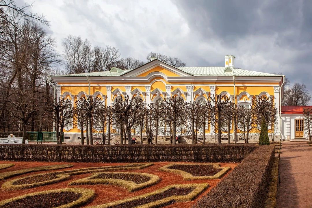 Что посмотреть в&nbsp;Петергофе