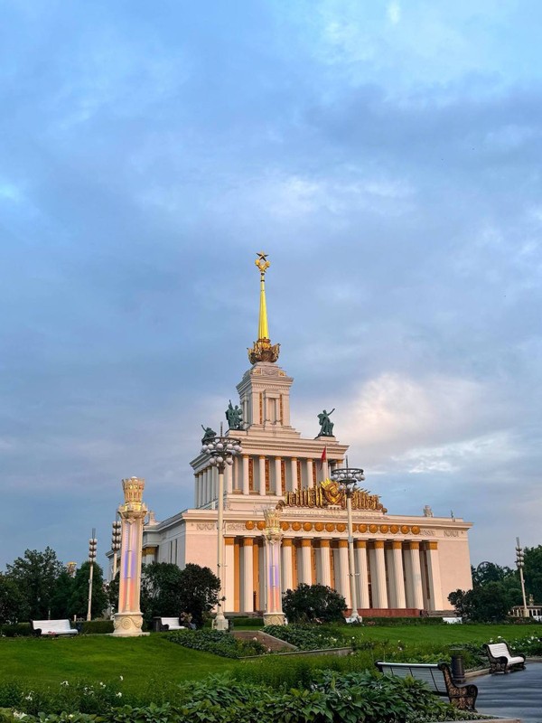 ВДНХ за 3 часа: максимум впечатлений без усталости