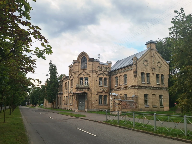 Уличный квест без гида «Спасти рядового Пушкина» (16+)