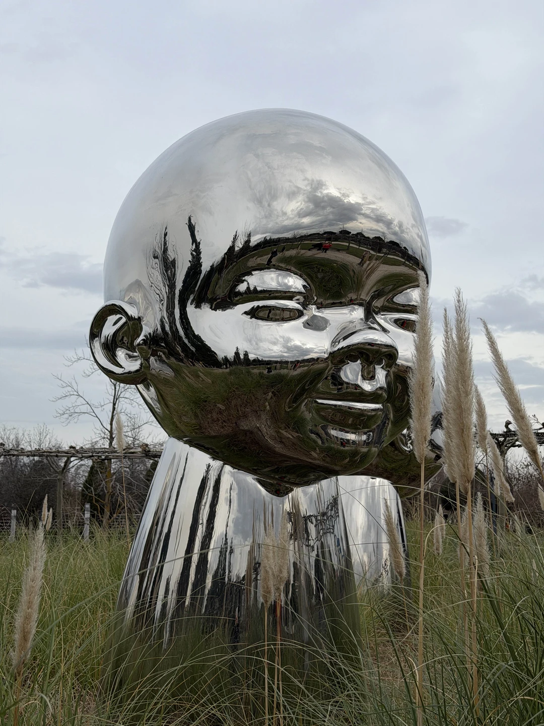 Замечательная экскурсия, была в парке не впервые, но так интересно и познавательно время пролетело. Светлана замечательный