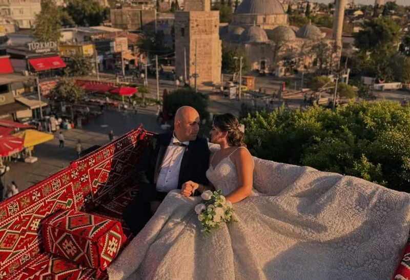 Фотосессия на крыше Антальи в летящем платье или традиционном платке