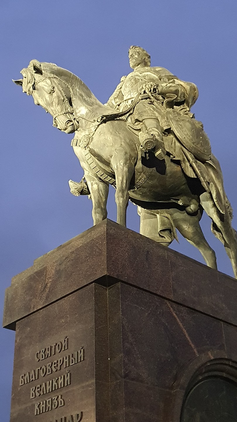 По Нижнему Новгороду - на авто (Аверьянова)