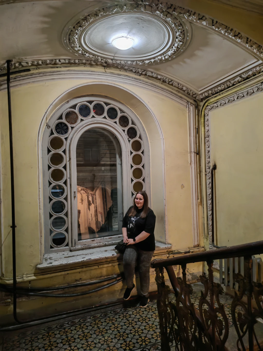 Прекрасная экскурсия, гид Марина очень интересно рассказывала, по пути к местам обсуждали ещё исторические моменты Петербурга