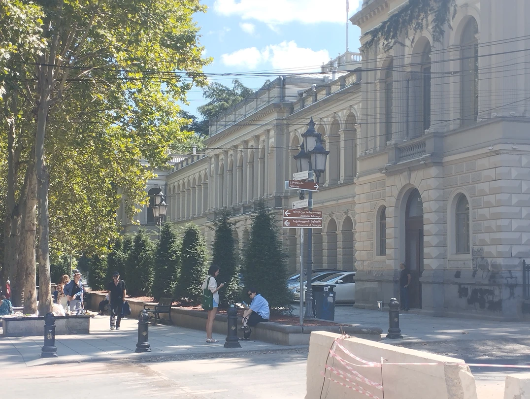 Супер экскурсия для тех, кто любит узнавать что-то сам, не находясь при этом в огромном столпотворении