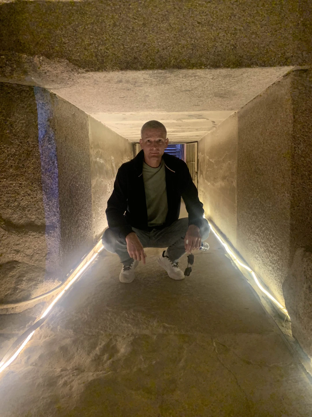 14 января 2026 г. были семьей (папа, мама и подросток) на этой замечательной экскурсии. Все было