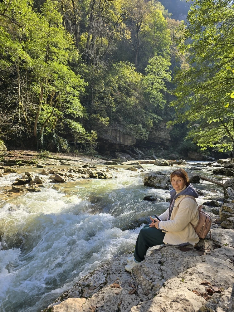 17.10.25 ездили на экскурсию. В целом экскурсия понравилась, т. к. это необычный новый опыт прокатится на