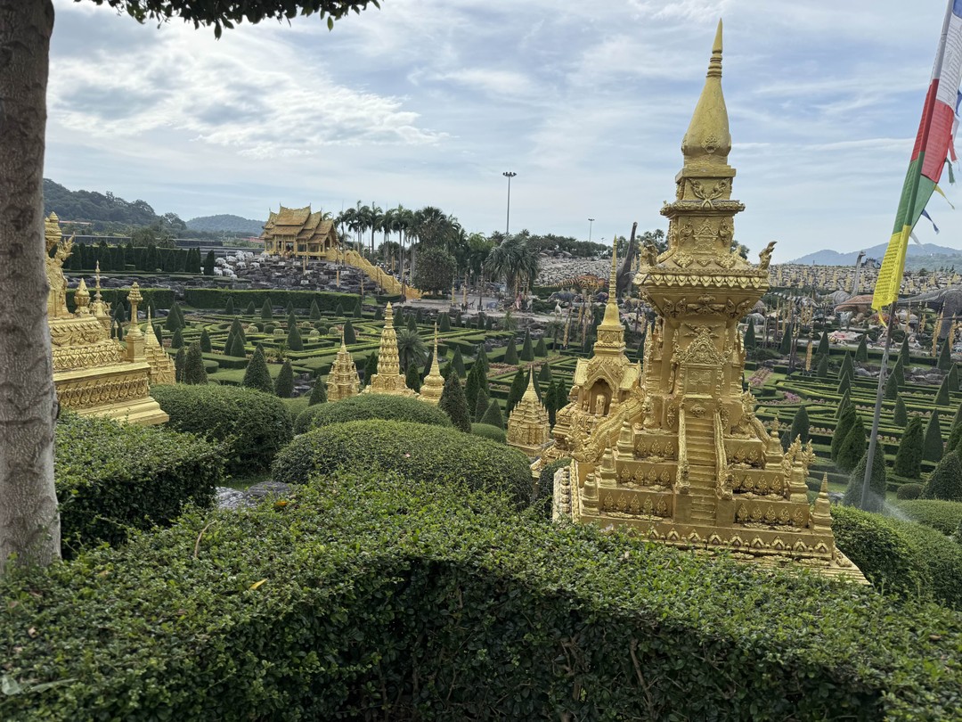 Хорошая организация поездки! Отдельное спасибо гиду Дмитрию! Очень интересно и не усыпляюще(как часто бывает) рассказывает! Экскурсия