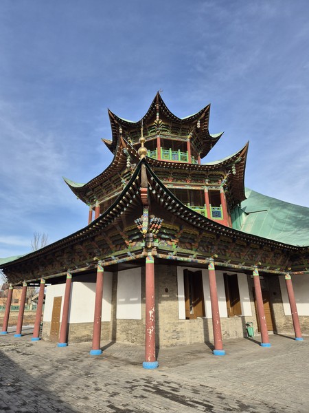 Прекрасная экскурсия, чудесные места. Каньон поражает воображение. Мечеть очень необычная. Константин замечательный, спокойный и уверенный гид