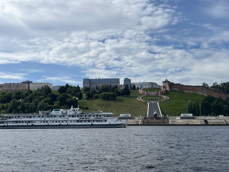 Прогулка-экскурсия под парусами в Нижнем Новгороде