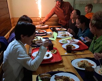 К сосне и источнику на Медвежью гору за исполнением желания