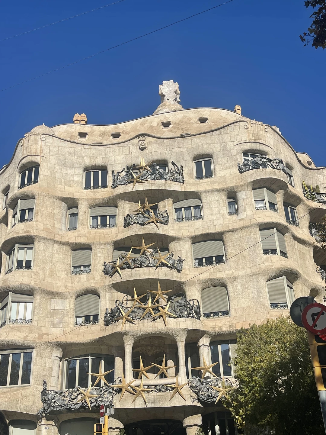 Екатерина — великолепный гид! Экскурсия прошла легко и интересно, будто гуляла с подругой, которая прекрасно знает Барселону