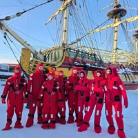 Фото отзыва 2: экскурсия "Айсфлоатинг в Петербурге: исследуя балтийские берега"