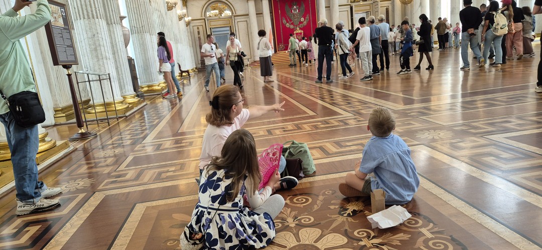 Маленькими шагами к большому искусству: Эрмитаж для детей 5-10 лет (Ольга)