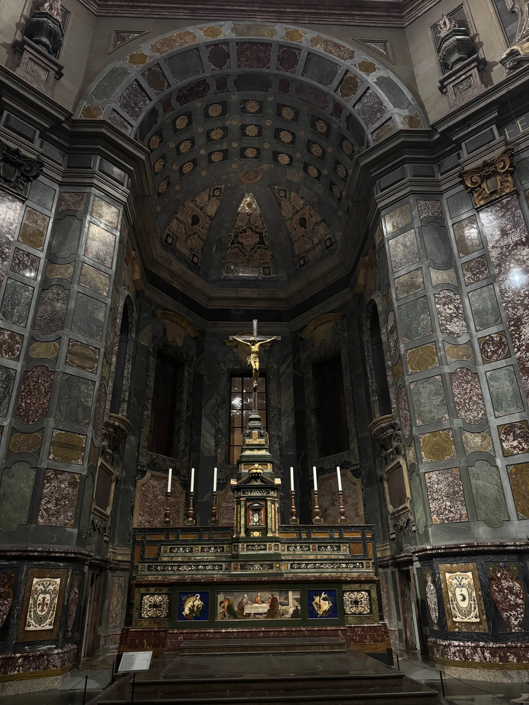 Провели невероятный вечер с Натальей. Узнали для себя много нового и интересного, послушали про архитектуру, историю