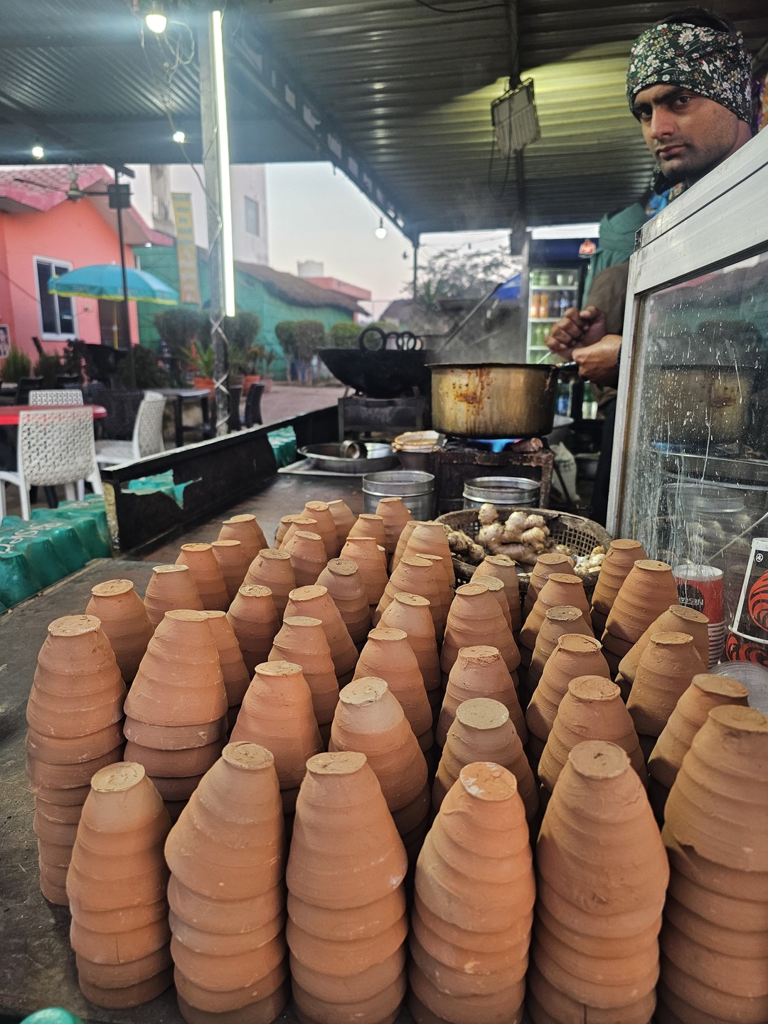 Мохсин прекрасный гид и рассказчик. Очень интересная экскурсия по Агре, ТаджМахалу. Мохсин организовал нам прекрасный трансфер