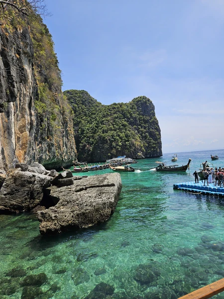 Хорошая организация, все чётко по времени, очень красивые места