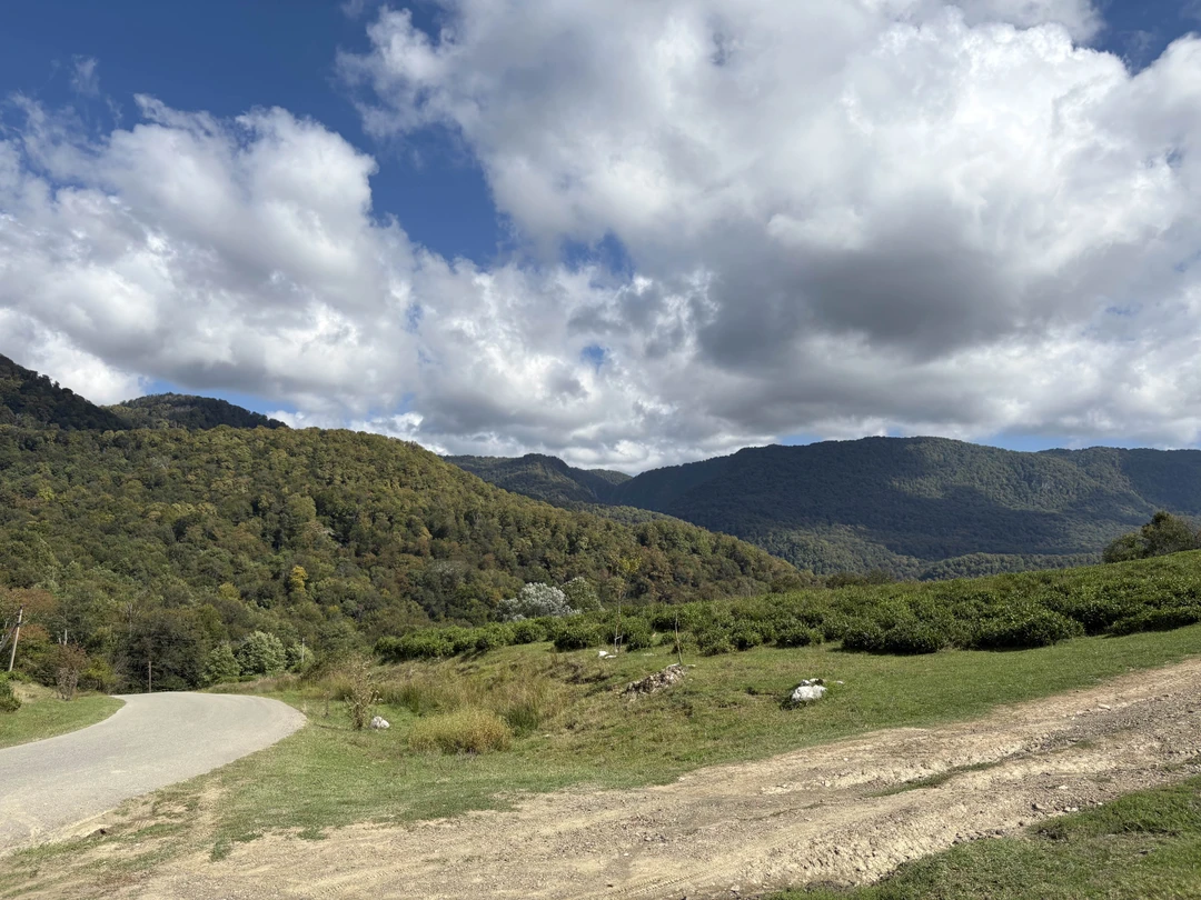 Отличная экскурсия! Берите с собой кроссовки и будет вам счастье))