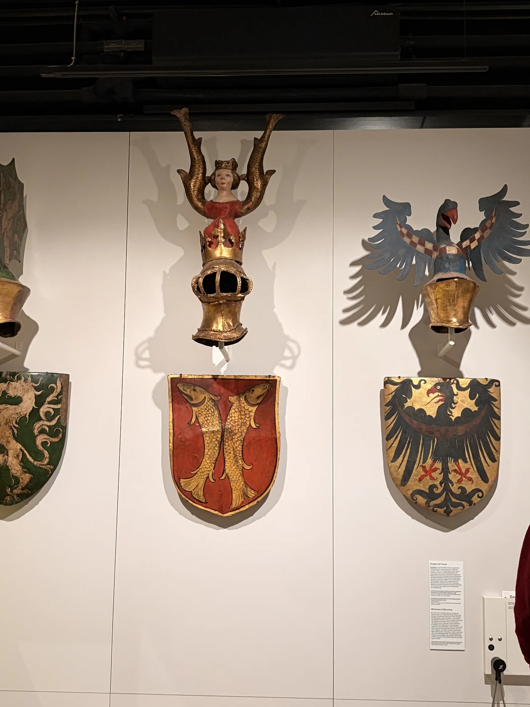 Сегодня была чудесная прогулка с Мариной. Как живо и эмоционально она погружает в мир страстей Вены