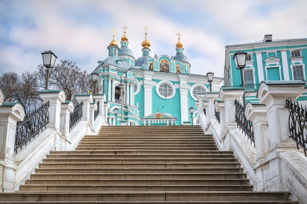 Экскурсия Мистерия Успенского собора в Смоленске