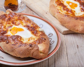 Сухум, Новый Афон, Лыхны, горячие источники и абхазские блюда