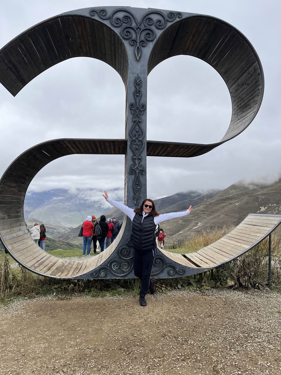 Долго выбирали экскурсию по Осетии. Остановились на этой «древняя и прекрасная Осетия». Не ошиблись!