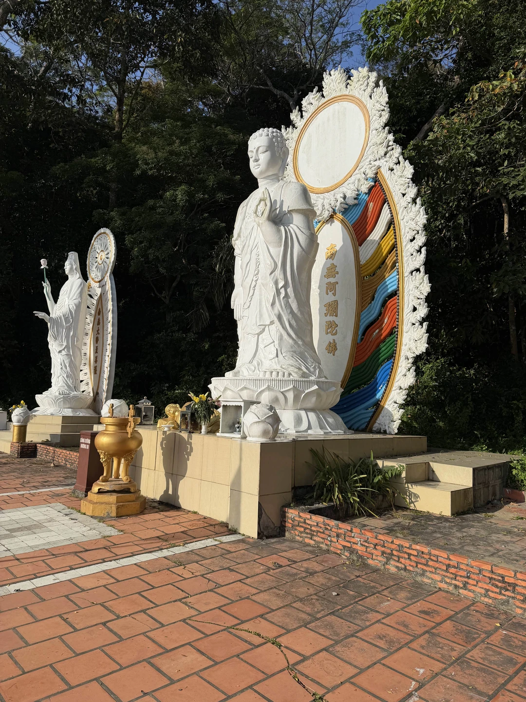 Интересная экскурсия, недалеко от Муйне посмотреть на Вьетнам с горы, полюбоваться видами. Гид Элла - все