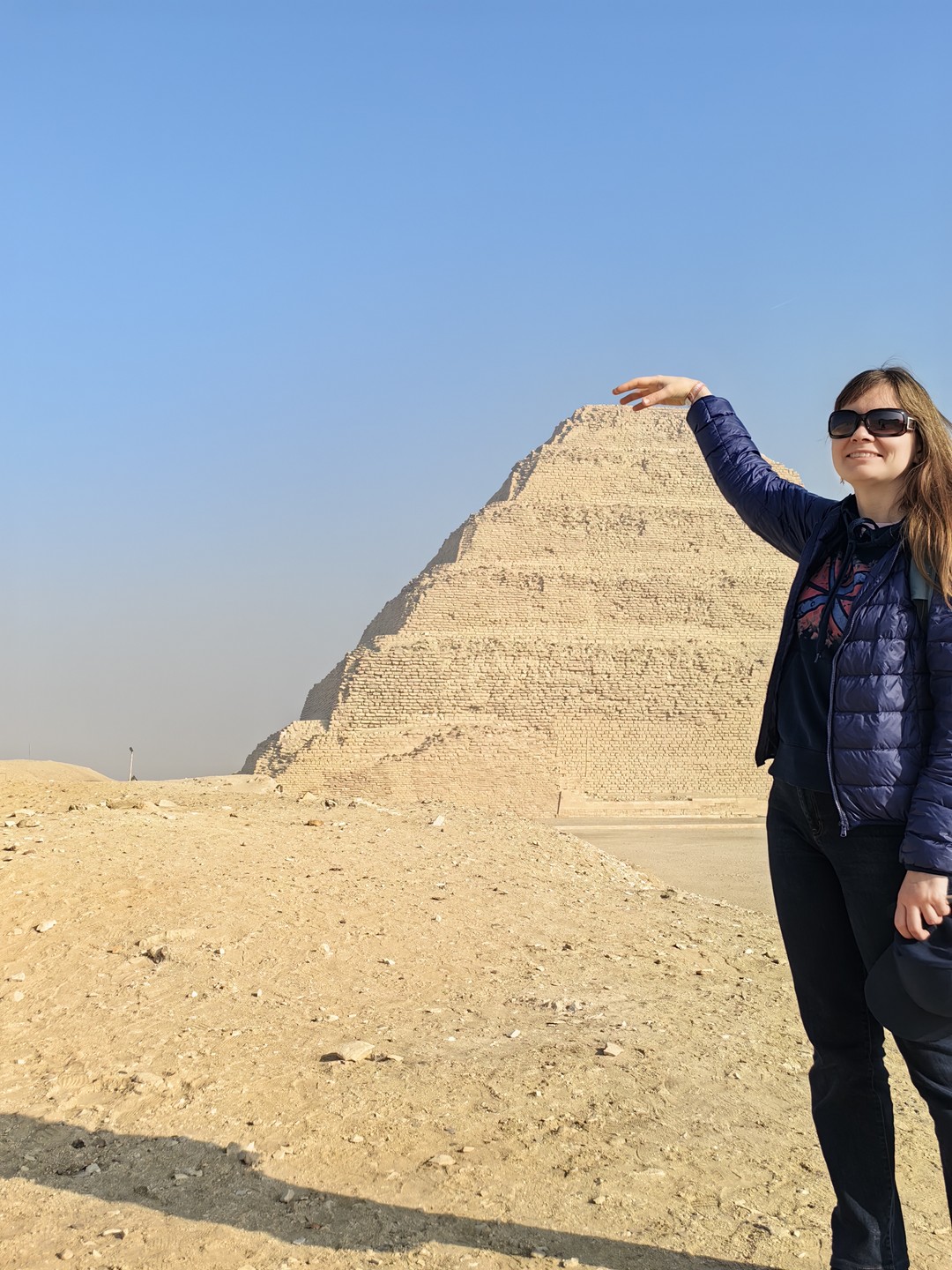 Нас забрали в 1 час ночи из отеля, поэтому успели на КПП к 2 часам, не