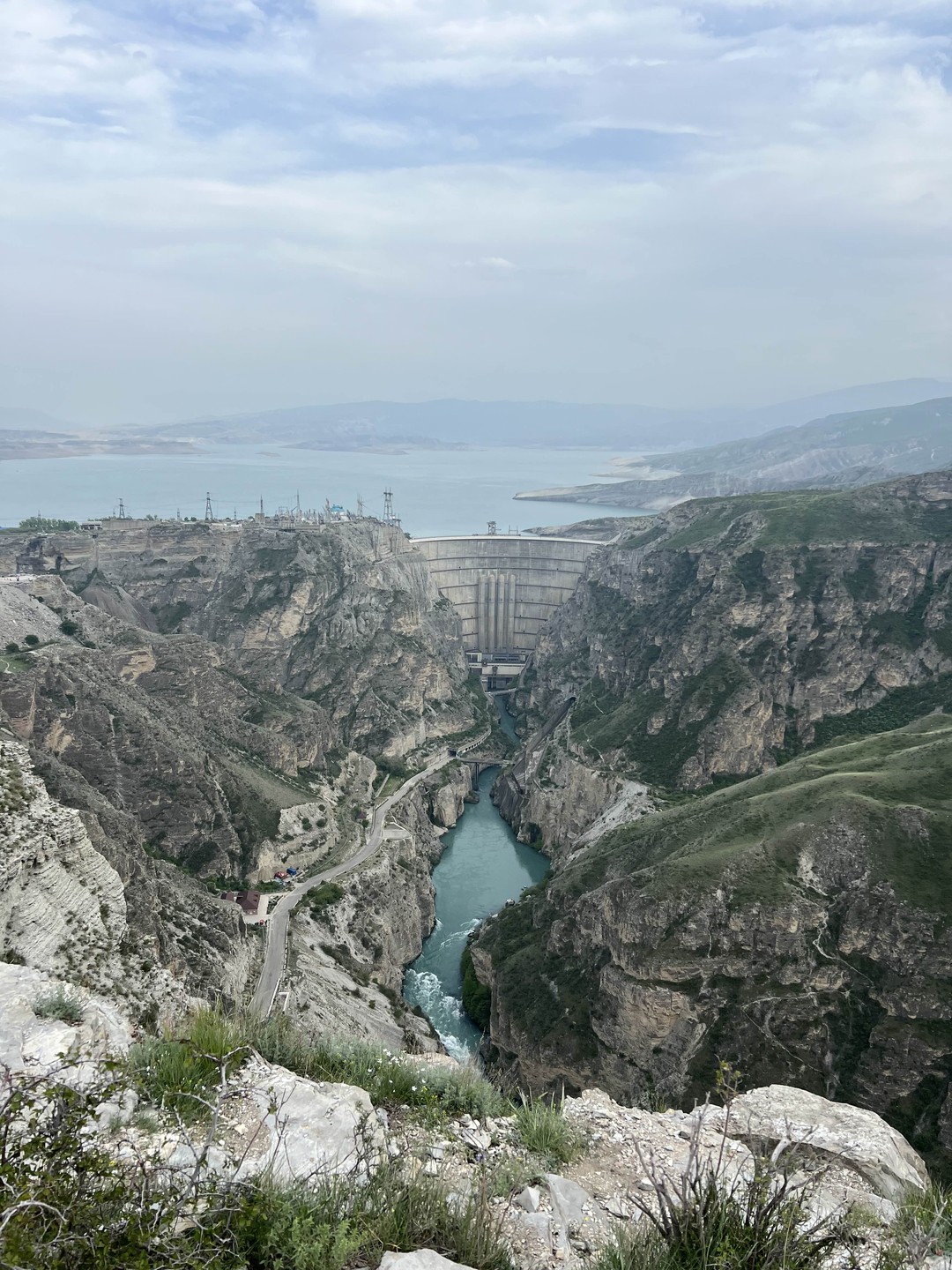 Исследовать Сулакский каньон с местным жителем (Екатерина)
