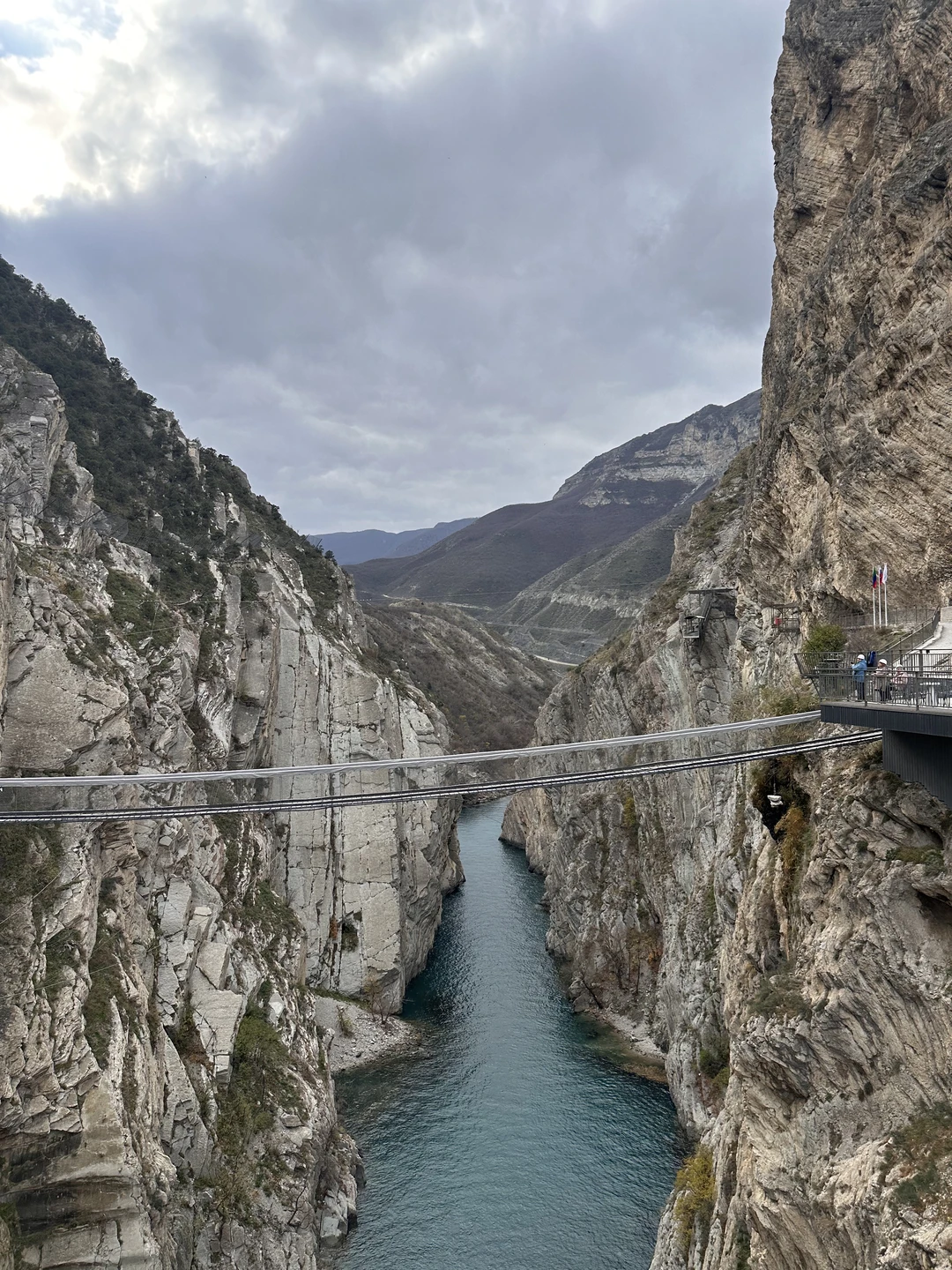 Очень довольны поездкой! Благодарим нашего гида Гаджимагомеда за интересные рассказы, безопасное вождение, такт и вежливость, погружение