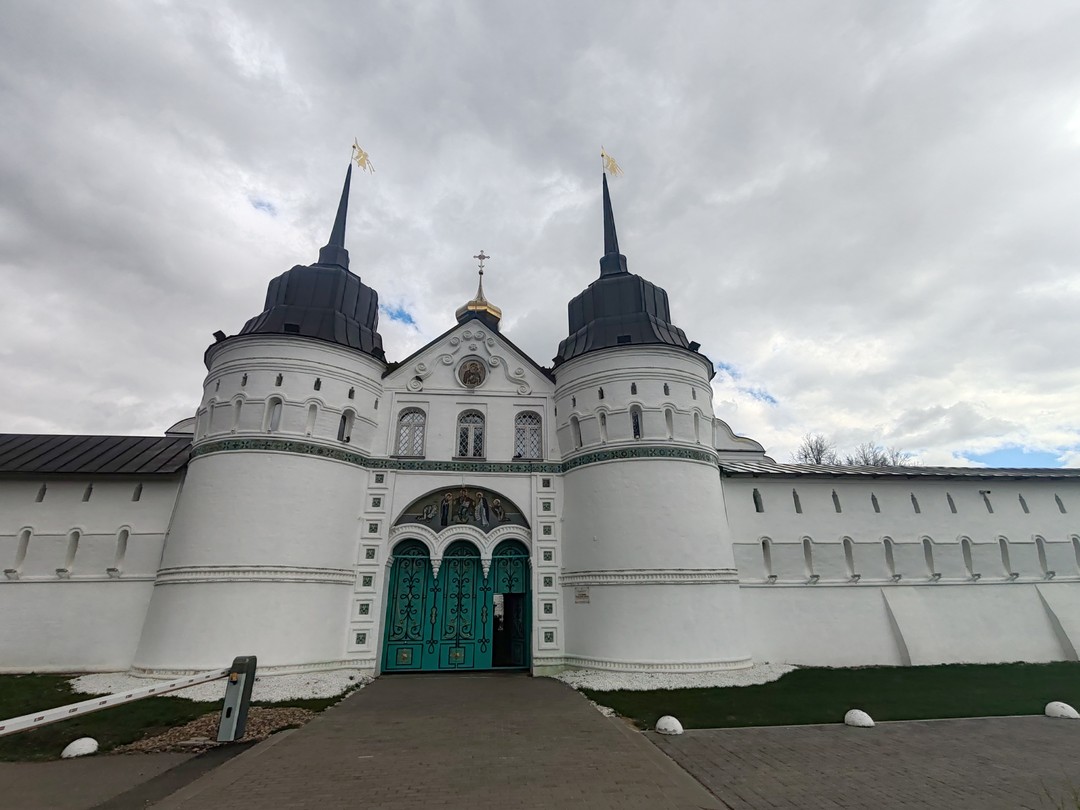 Три жемчужины в ожерелье Ярославля (Виктор)