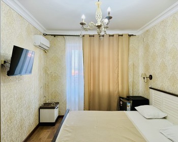 Дербент и ужин с танцами и музыкой