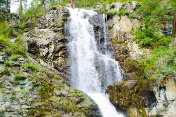 Тавдинская пещера, Парк Рериха, Камышлинский водопад