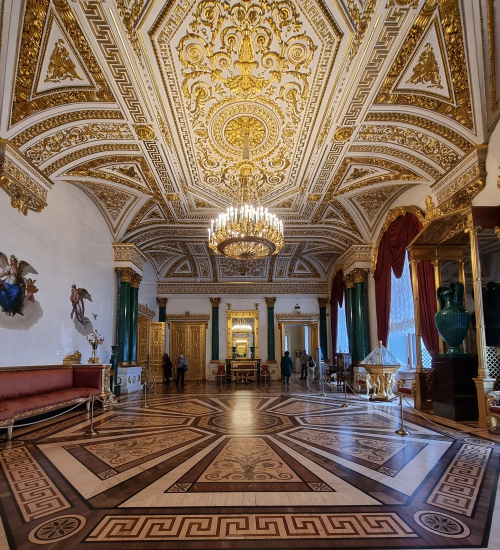 Романовы в Зимнем дворце: парадные и жилые покои (билеты включены) (3/13)