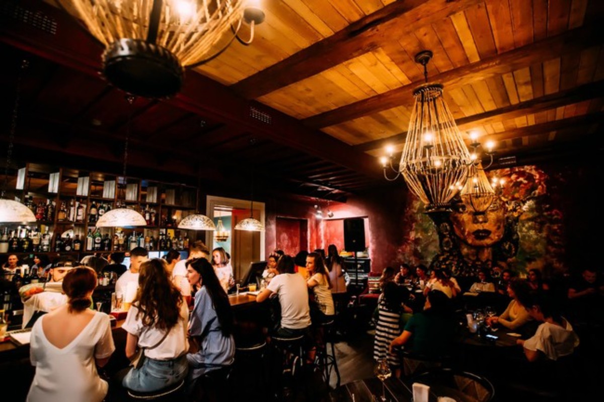 Познавательная гастрономическая прогулка по Рубинштейна 18+ (18/18)