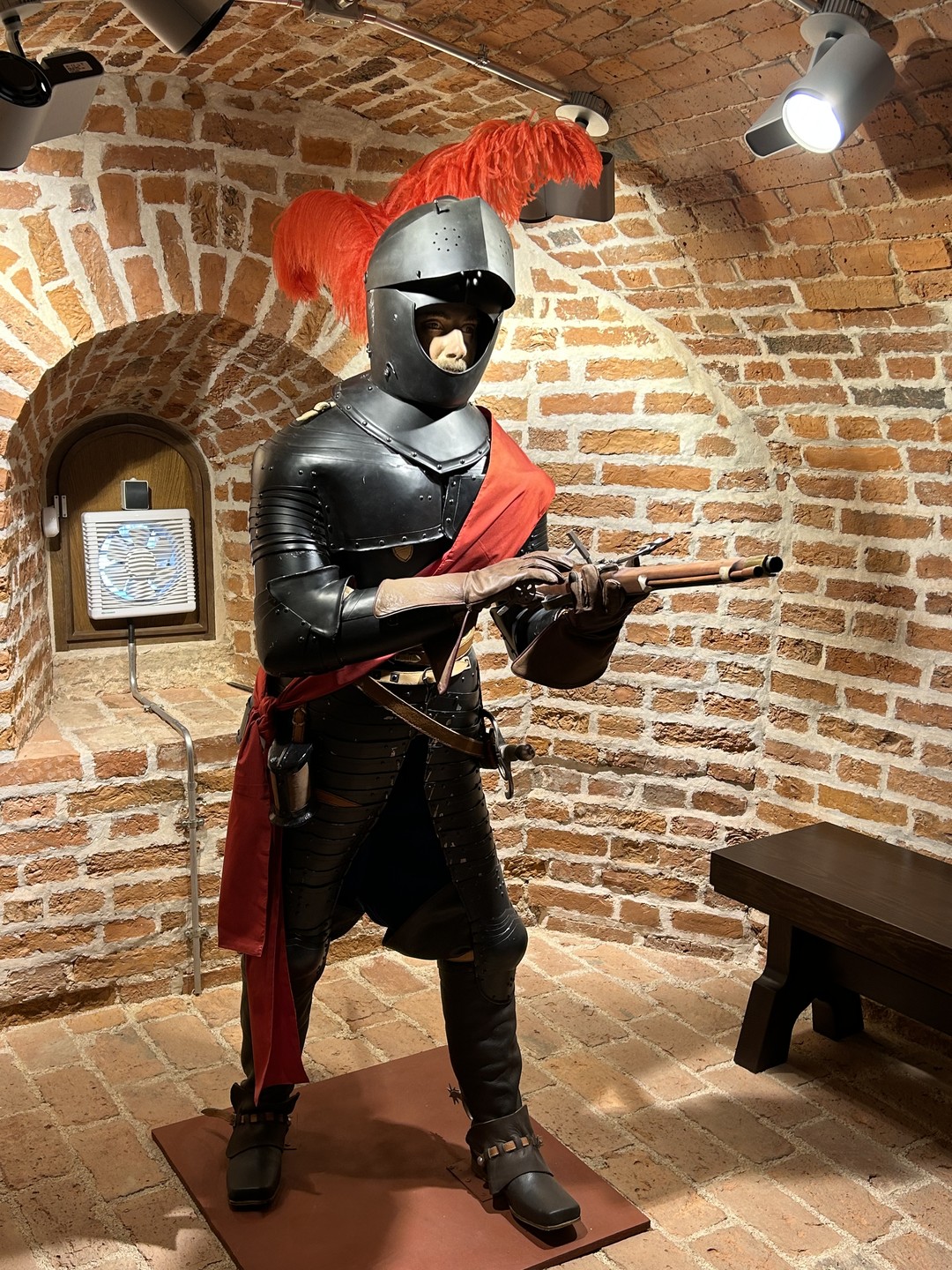 Нашей семье очень понравилась экскурсия, было интересно как взрослым, так и детям, экскурсию проводил музейный работник,