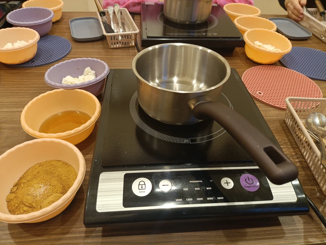 Мастер класс просто великолепен! Обстановка была супер положительная. А какие вкусные, полезные батончики у нас получились