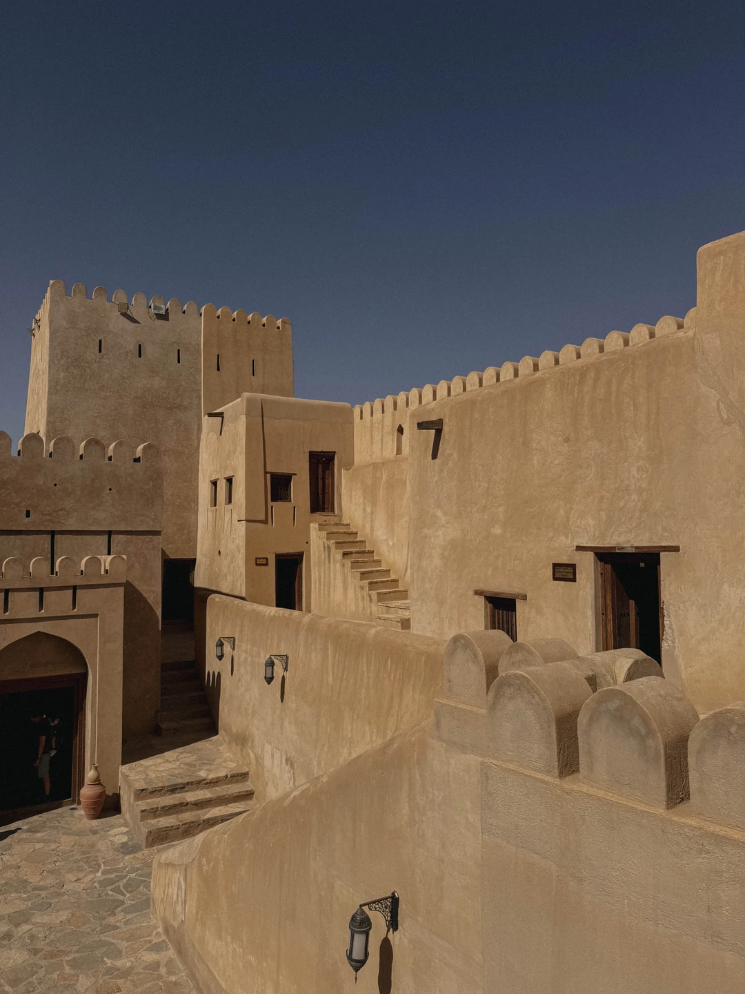 если будете в Омане, берите гида Данилу! Это просто как будто друга нашли, а не экскурсовода