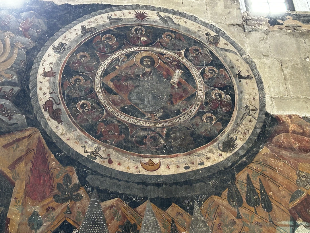 Экскурсией полностью довольны. У нас получилась индивидуальная экскурсия- нас было двое. Гид Лери встретил на обговоренном